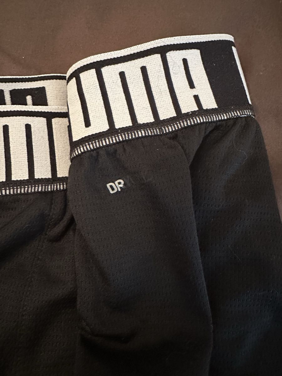 Puma Pantaloni: Puma Shorts – Usato da Eschenbach LU venduto da Tatzi1 3