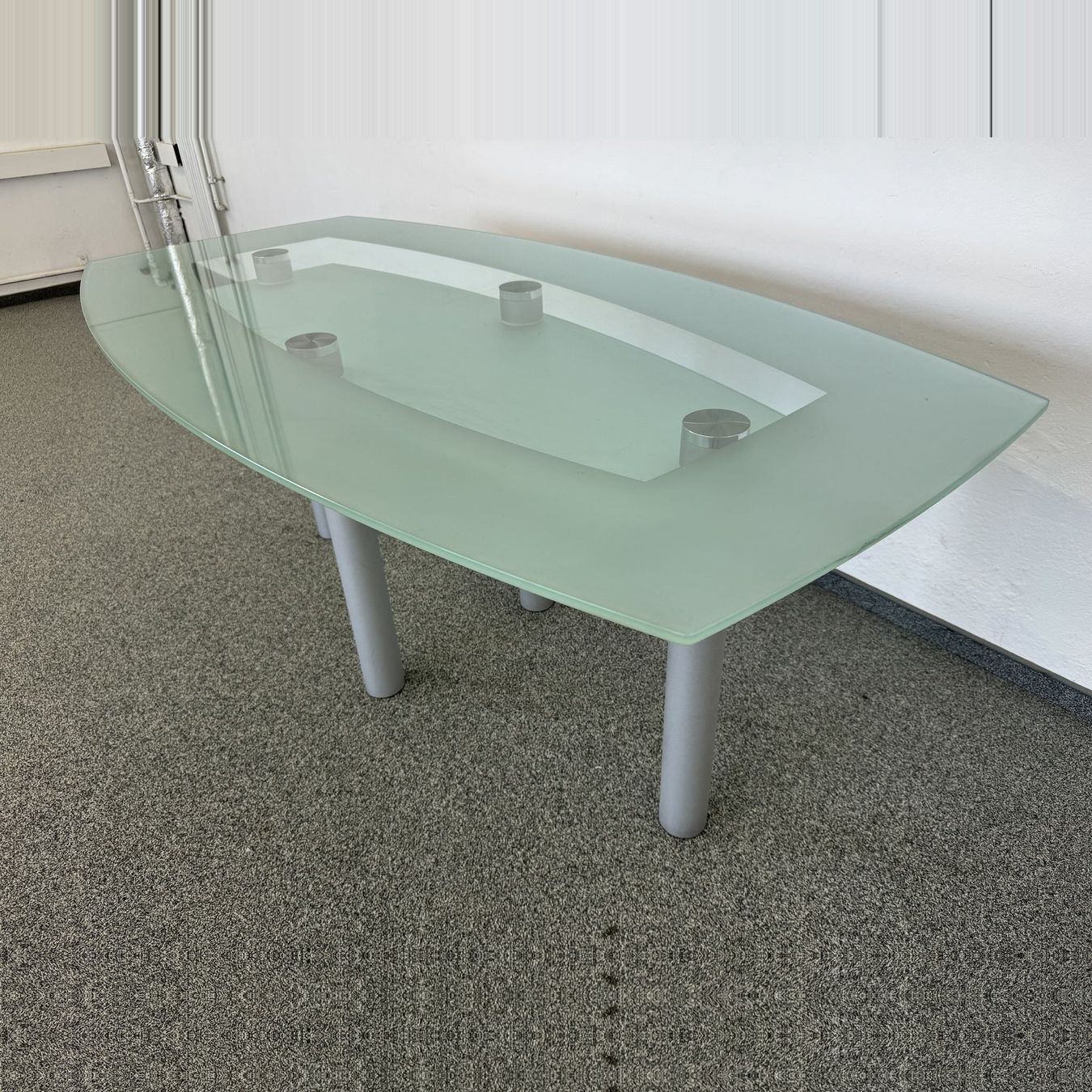 Tavoli: Top Design Clear Sitzungstisch – Usato da Schönenwerd venduto da mcofficeshop 2