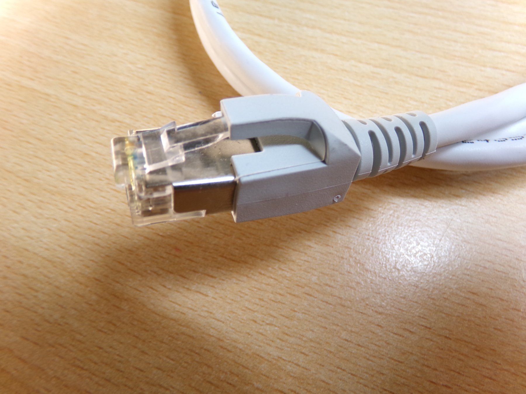 Dätwyler Kabel: Patchkabel Cat 6a grau 5m – Neu und originalverpackt aus Hombrechtikon von HaGeKa50