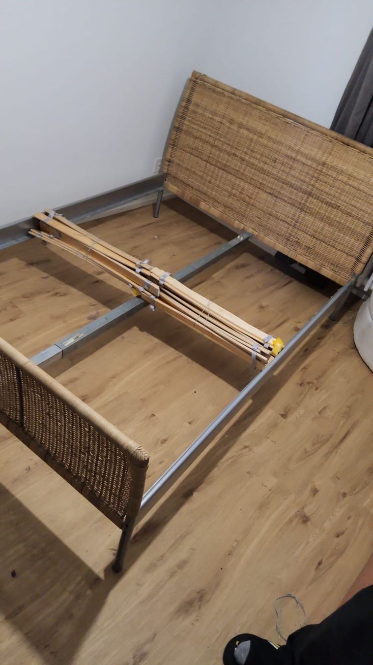 Betten: Bett 160x200 – Gebraucht aus Oberdorf BL von mar_j9cp