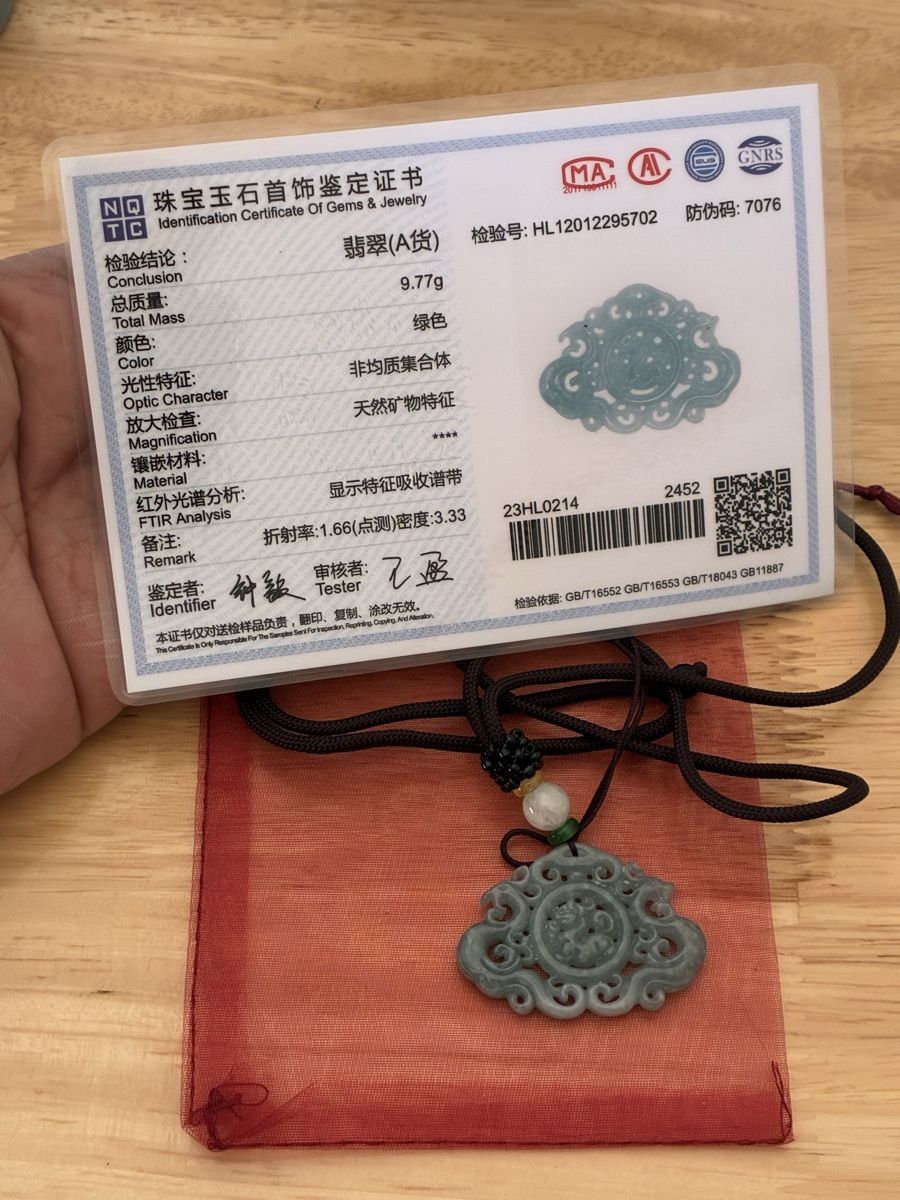 Ciondoli: Chinese jade talisman figure dragon phœnix – Nuovo e nell'imballaggio originale da St-Aubin-Sauges venduto da asianart 4