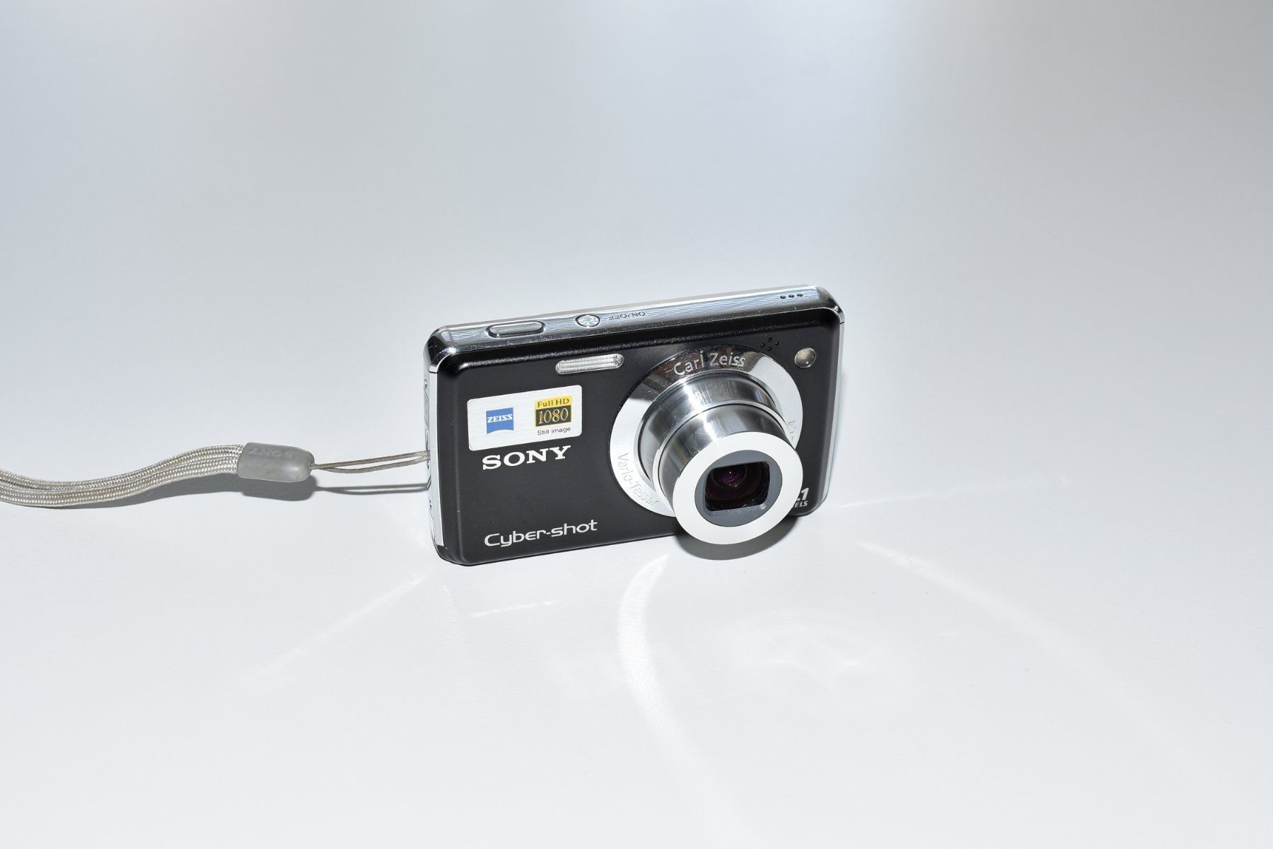 Sony Appareil photo: Sony Cyber-shot DSC-W210 12.1 MP CCD Sensor – D'occasion à Dietikon par ruvostar 2
