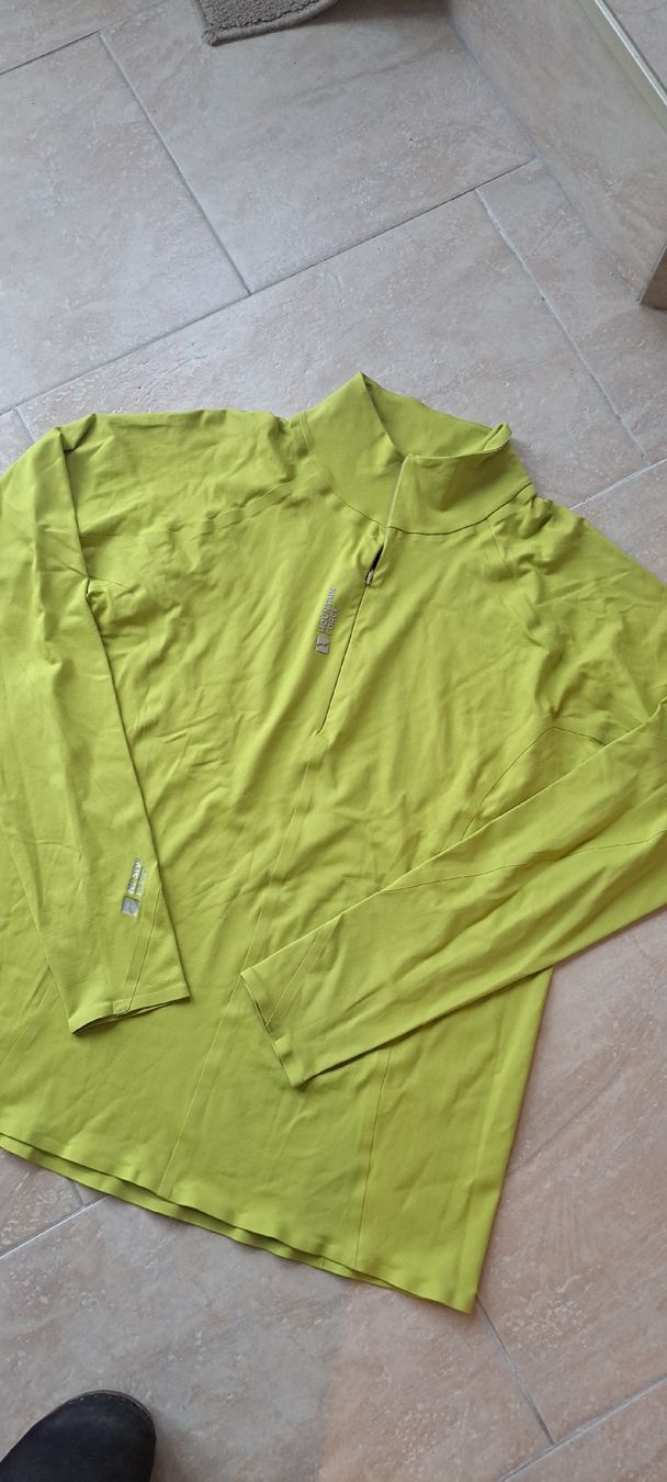 Mountain Force Pulls & Sweat-shirts: neu mountain force Midlayer lemon 50 – Neuf (Voir description) à Urdorf par villakagu