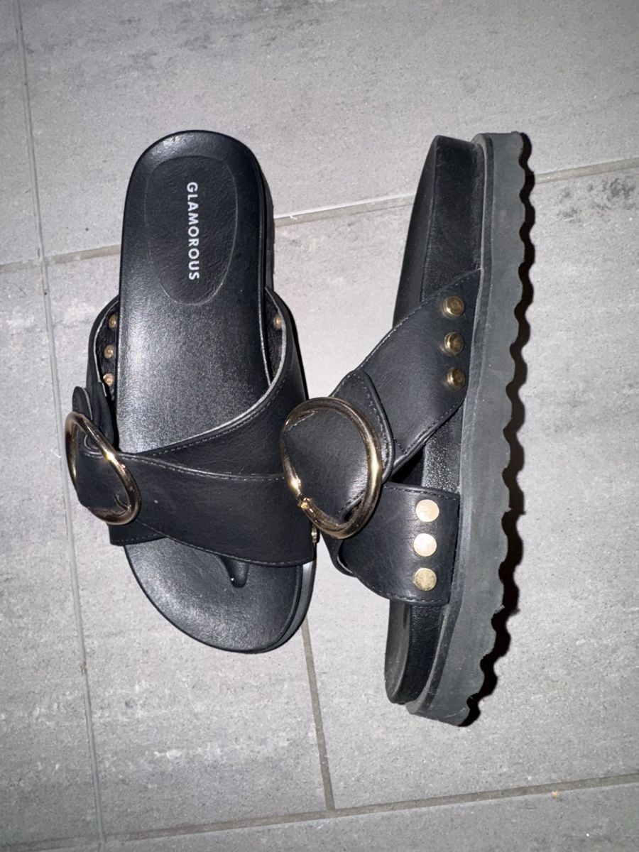 Flipper: Schwarze Schlappen – Usato da Bülach venduto da jes_s6yg