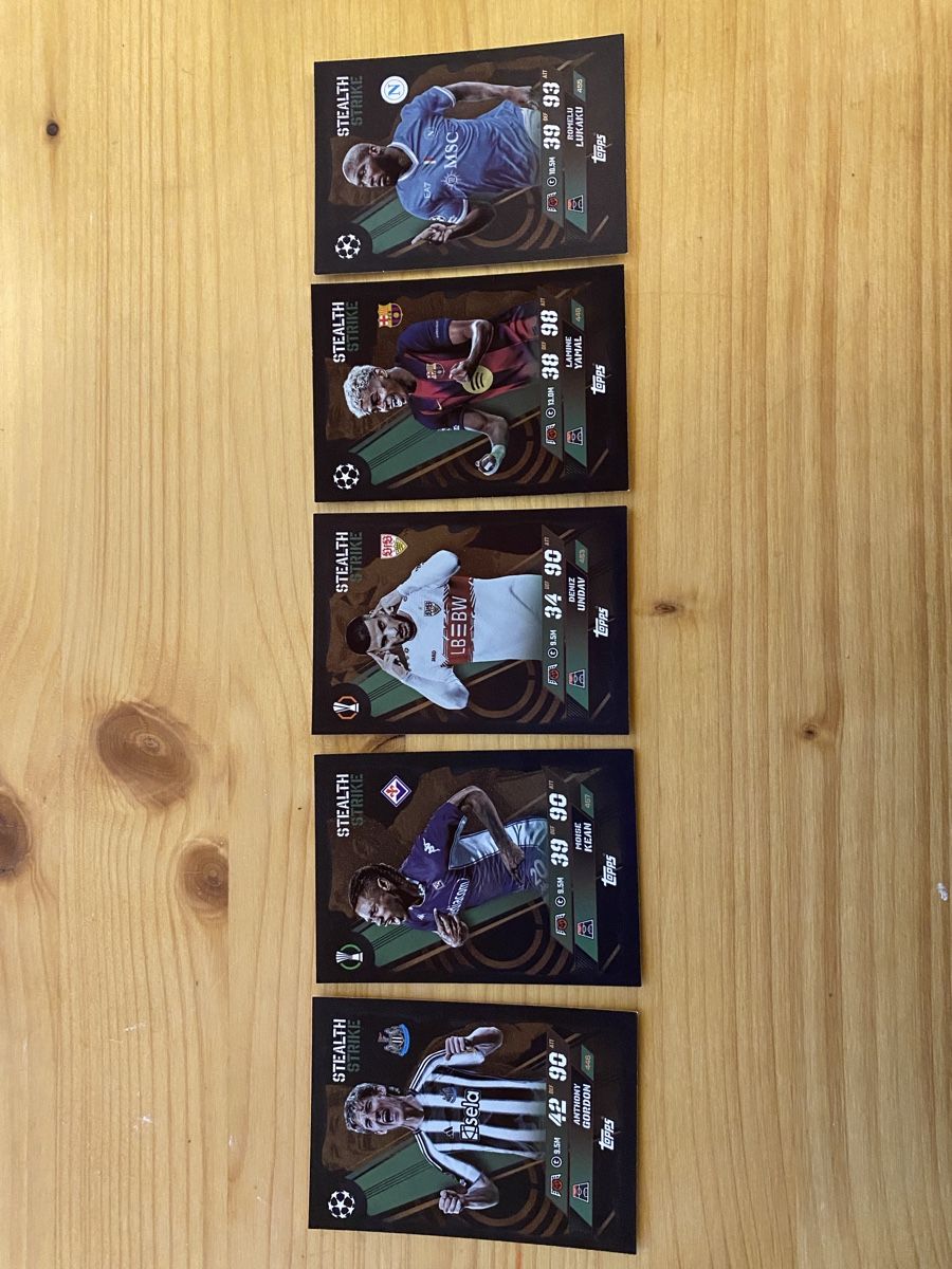 Topps Carte collezionabili: Match Attax Stealth Strike Karten  – Usato da St. Gallen venduto da steffi1008