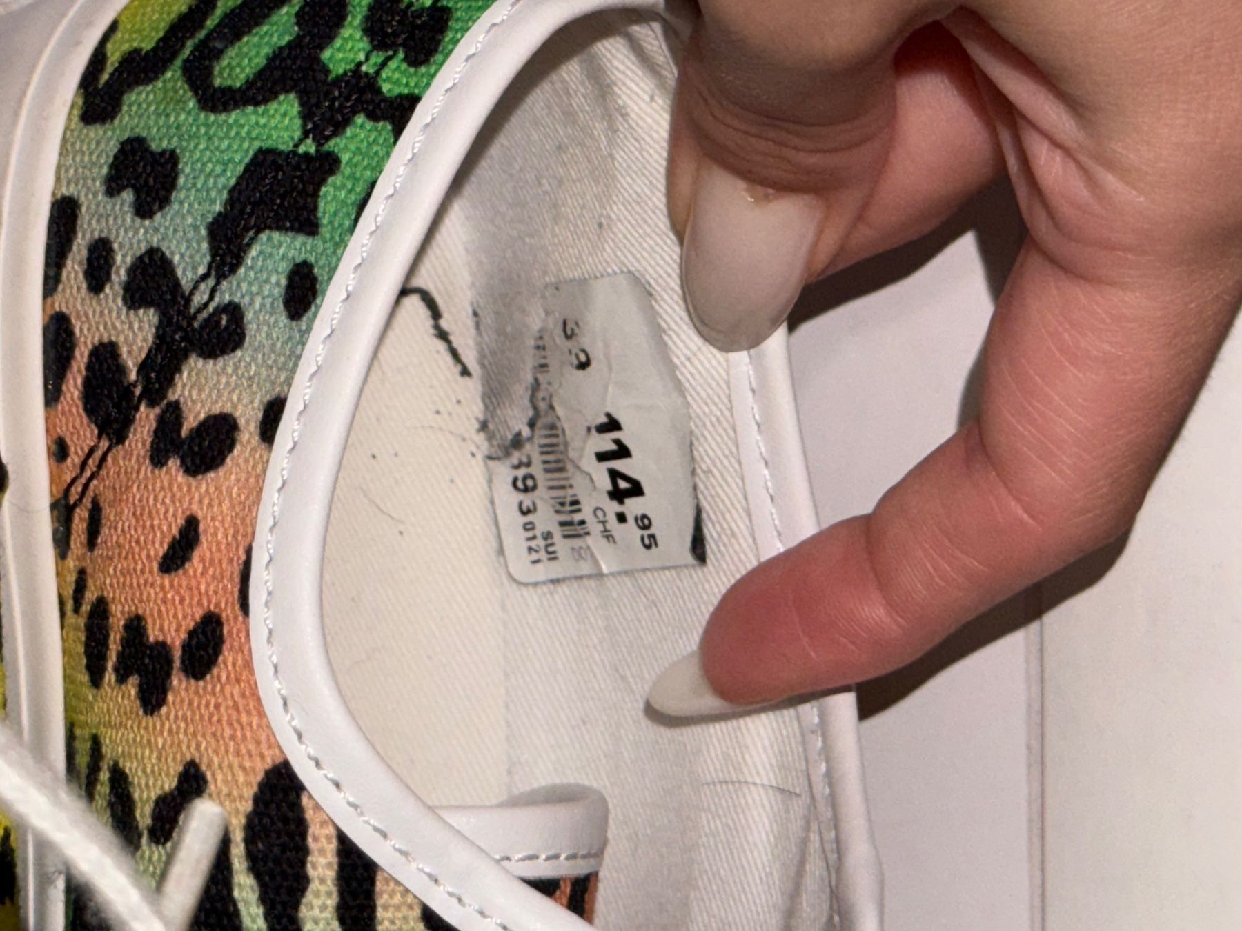 Guess Scarpe da donna: Sneaker GUESS ,39 – Usato da Ittigen venduto da zaf_6sy9 2