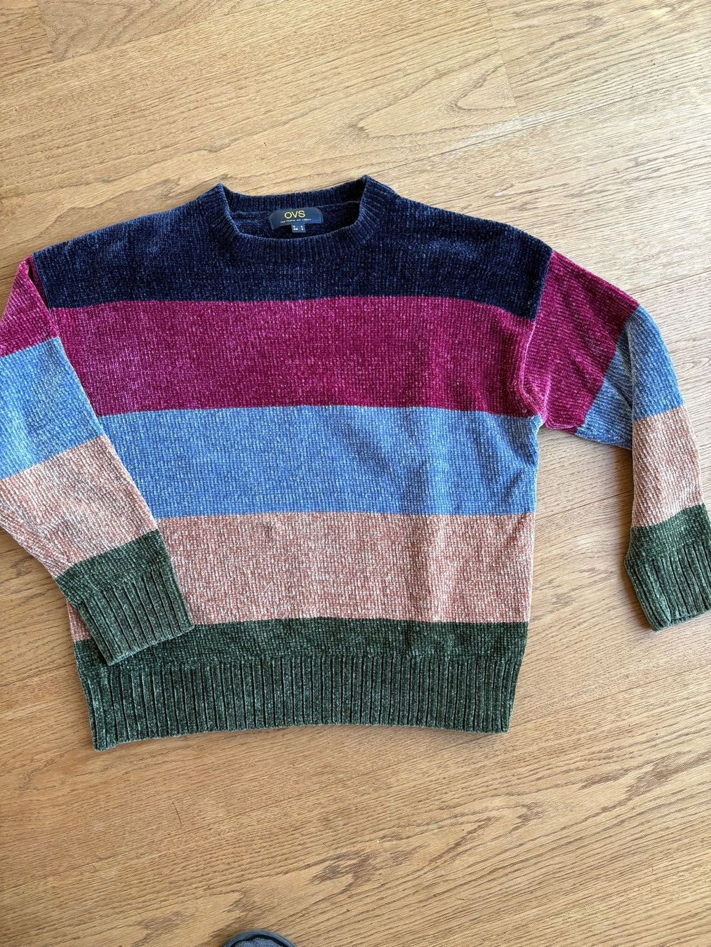 Lotti & Set di vestiti: Kuschelpullover/-weste Grösse S bzw. 158/164, Mickey Mouse – Usato da Solothurn venduto da 07mika07 5