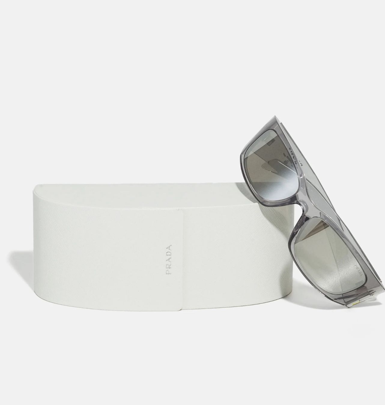 Prada Occhiali & Lenti: *PRADA Unisex - Sonnenbrille - Transparent GREY/LIGHT GREY – Nuovo e nell'imballaggio originale da Oberaach venduto da Dandy2021 2