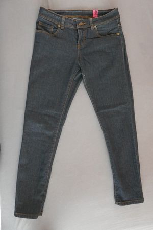 Neuwertige Jeans Skinny dunkelblau, 38