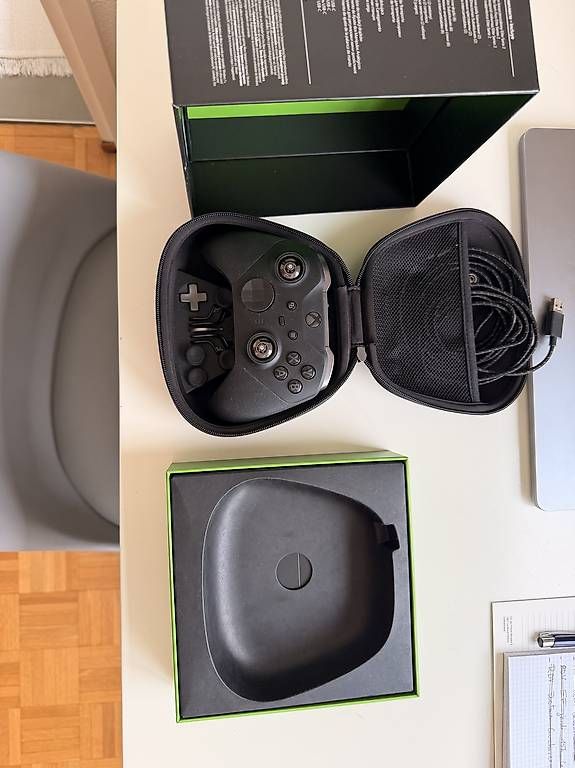 Controller: Manette Xbox Élite séries 2 – Usato da Grandvaux venduto da Xavier.21