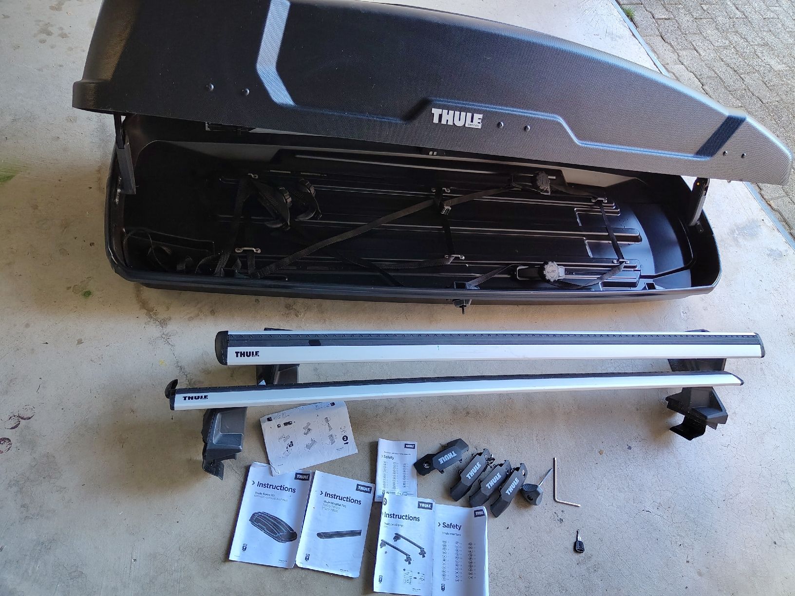 Thule Box da tetto: Thule Dachbox Force XT und Dachträger Set gebraucht – Usato da Aarau venduto da sil_2rxk