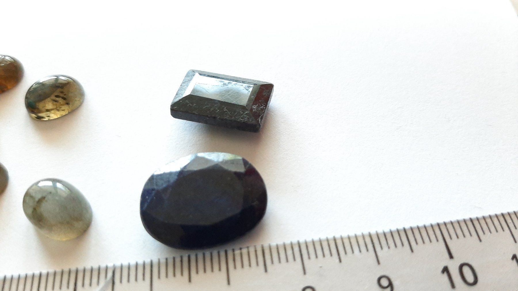Minerali & Pietre curative: Lot de pierres labradorite et saphirs – Usato da Pully venduto da bro_n52j 4