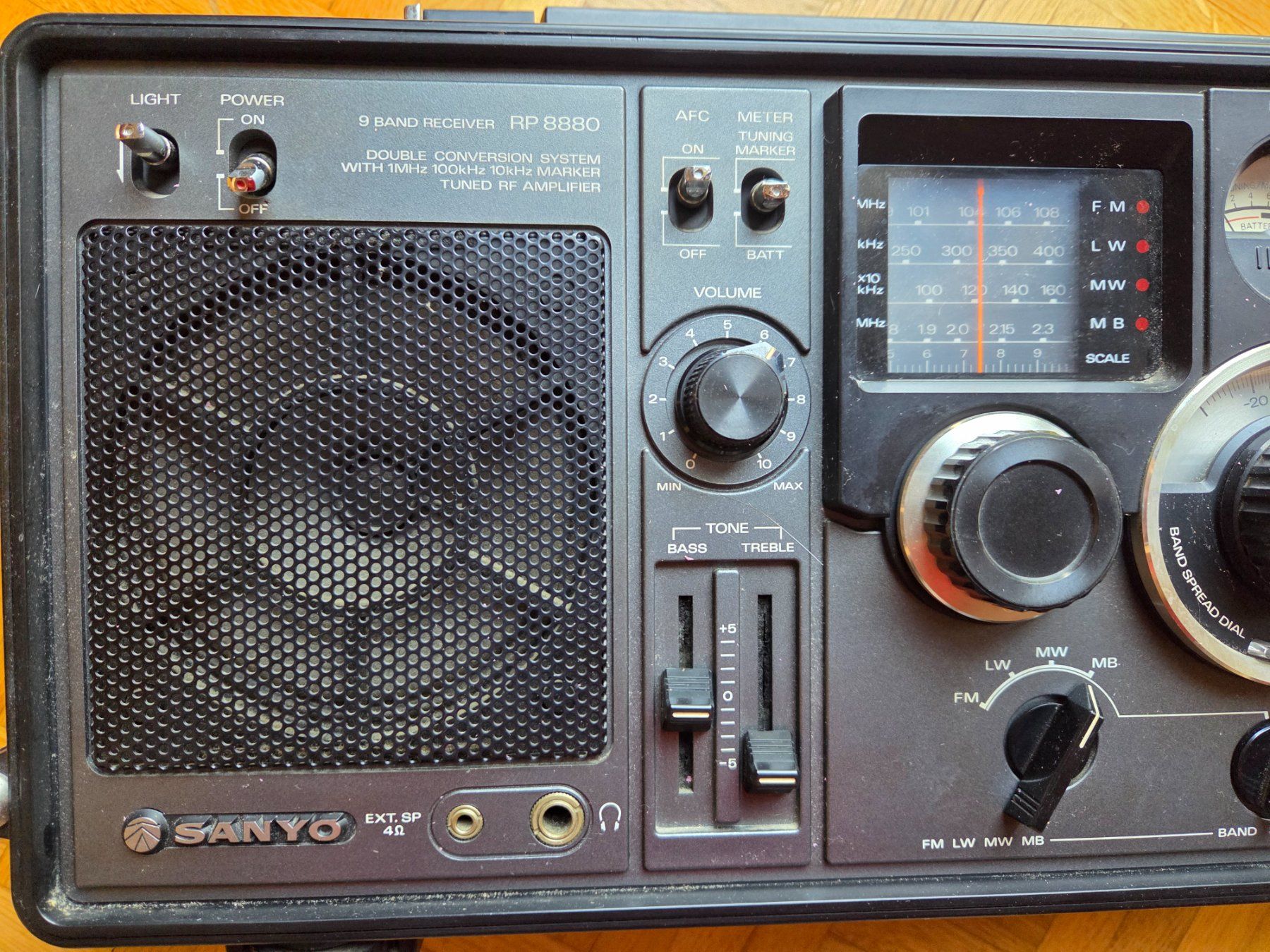 Sanyo Radio: Radio Sanyo 8880 UM – Usato da Canobbio venduto da Tuitt 7