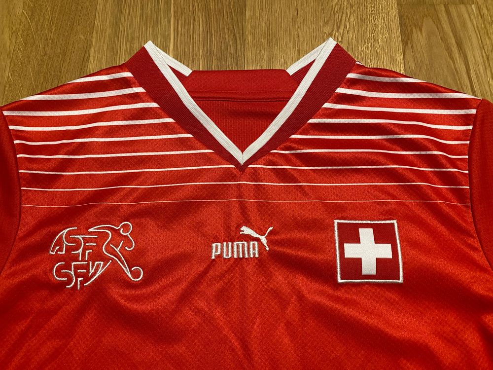 Schweizer Nati Maillots de corps & Pantalons: SCHWEIZ NATI WOMEN TRIKOT 2022/23 MAILLOT SUISSE SVIZZERA L – Neuf (Voir description) à Birr par kma1234 1