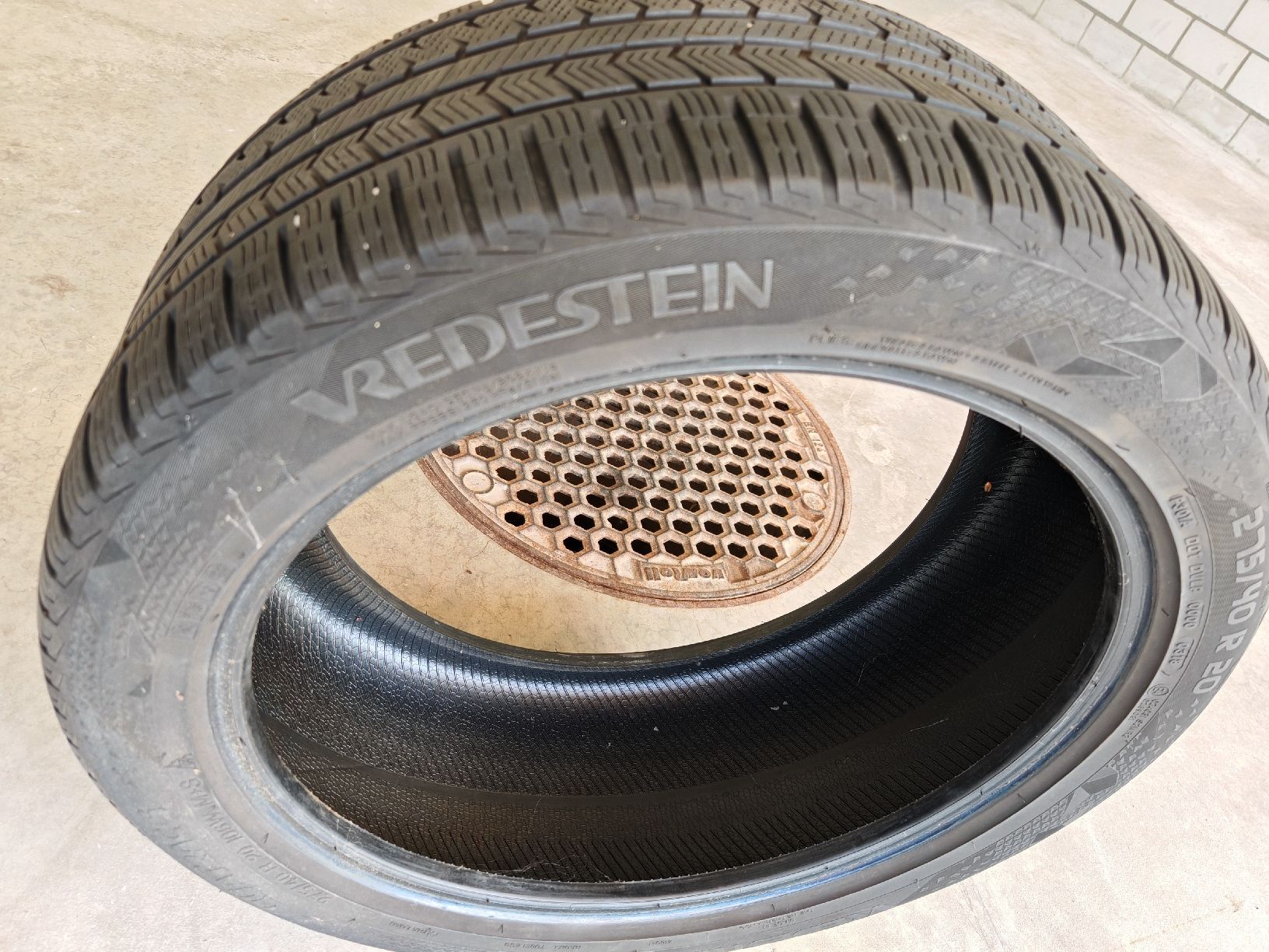 Pneumatici & Ruote complete: Pneu 275/40 R 20 – Usato da Herisau venduto da kn_ir 1