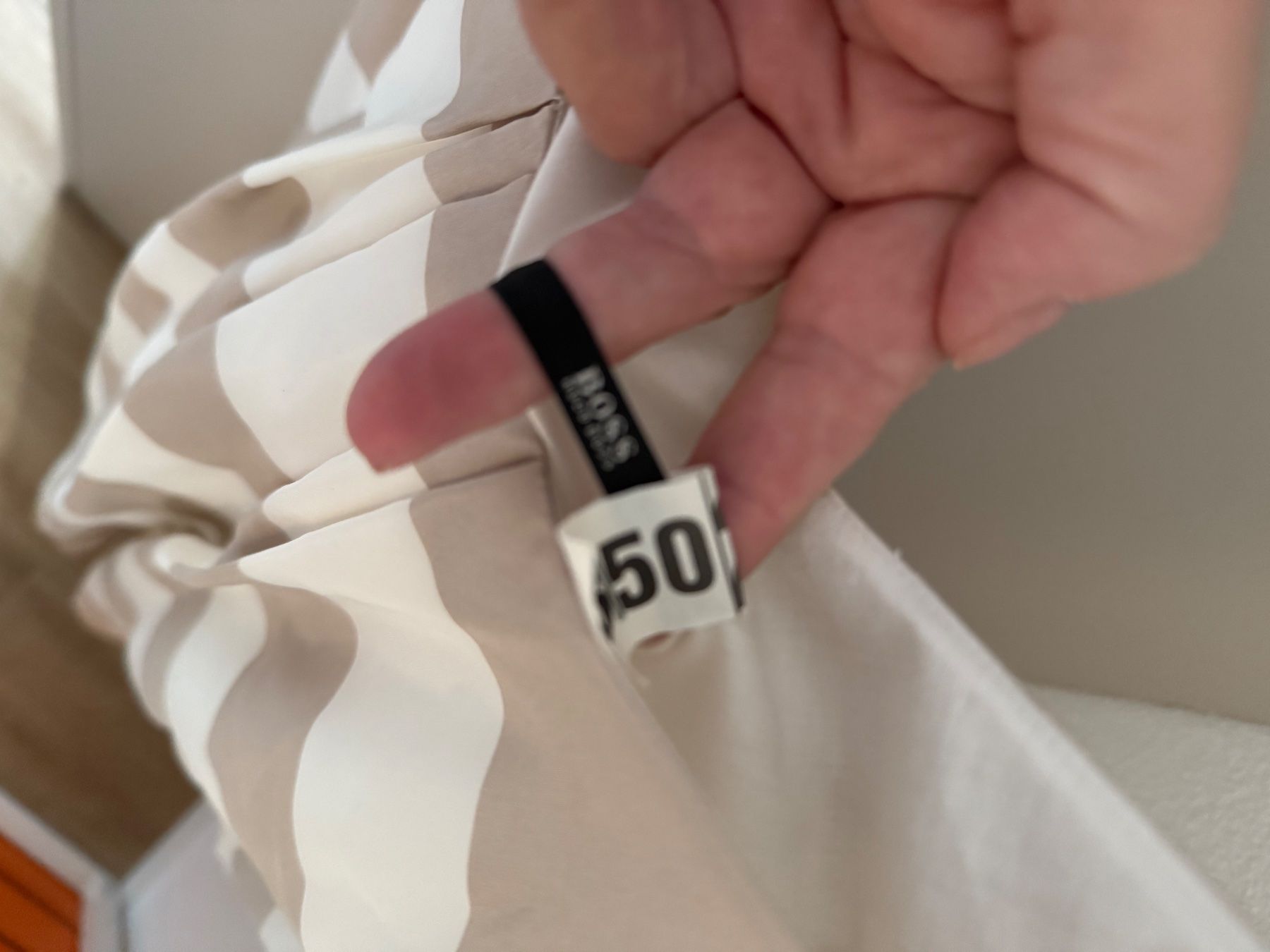 Hugo Boss Vestiti: Robe Hugo Boss – Usato da Gimel venduto da fan_8tvc 2