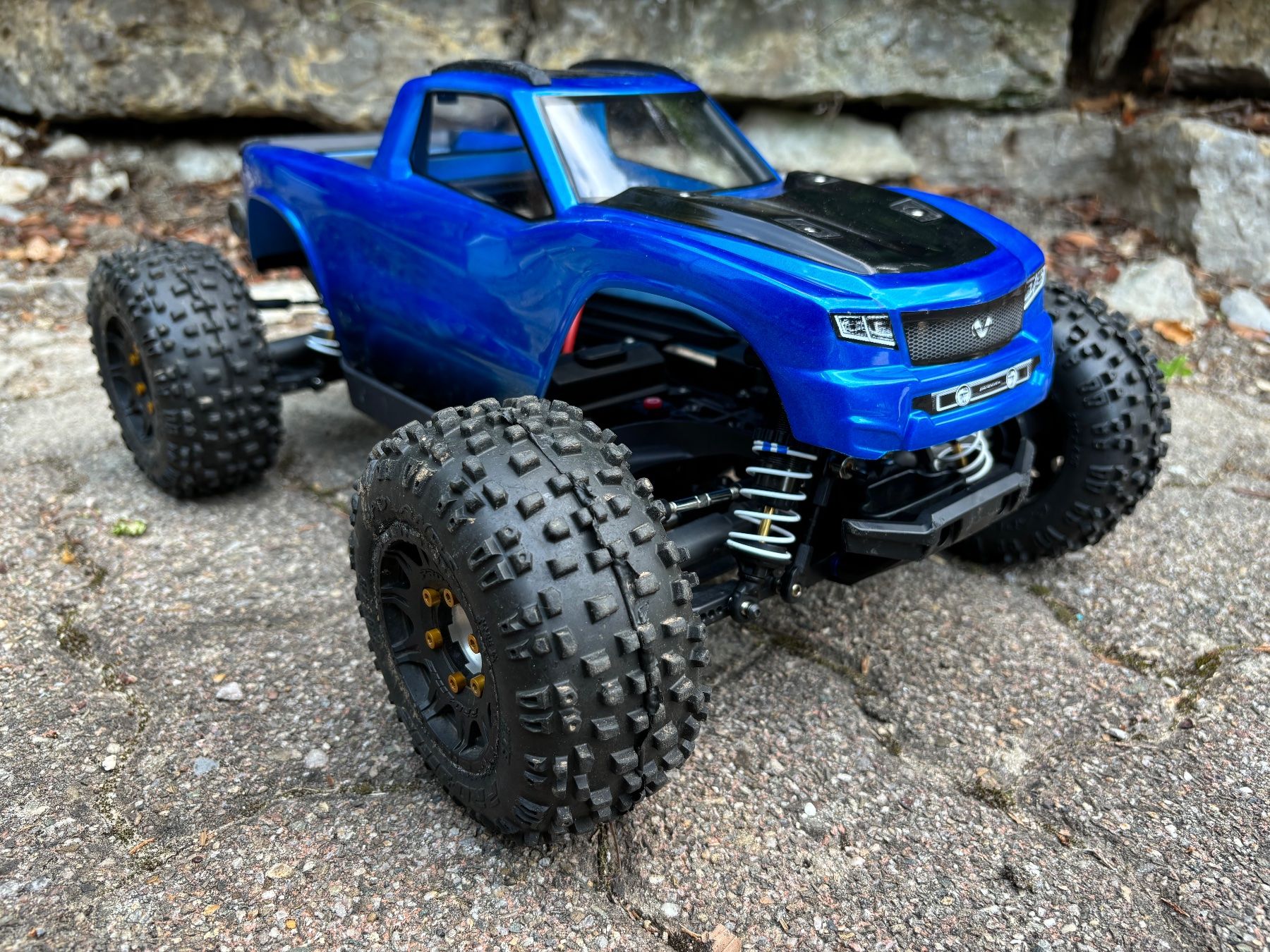Traxxas RC Kits de montage: Traxxas Rustler 4x4 brushless – D'occasion à Holderbank SO par FAENTILATHOR 7