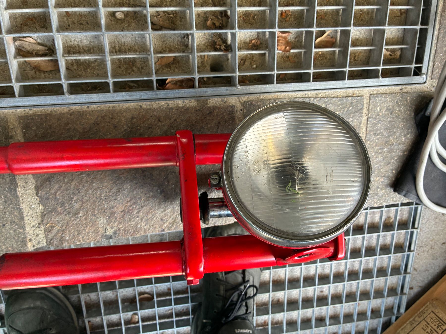 Puch Ciclomotori: Puch velux Telegabel mit Lampe + Gitter – Usato da Thayngen venduto da stammsani 4