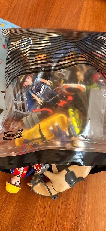Giocattoli: Playmobil Police & Rescue set – Usato da Crassier venduto da CocoChill 1