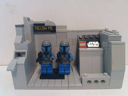 Original LEGO Star Wars:  2 x Mandalorian Death Watch