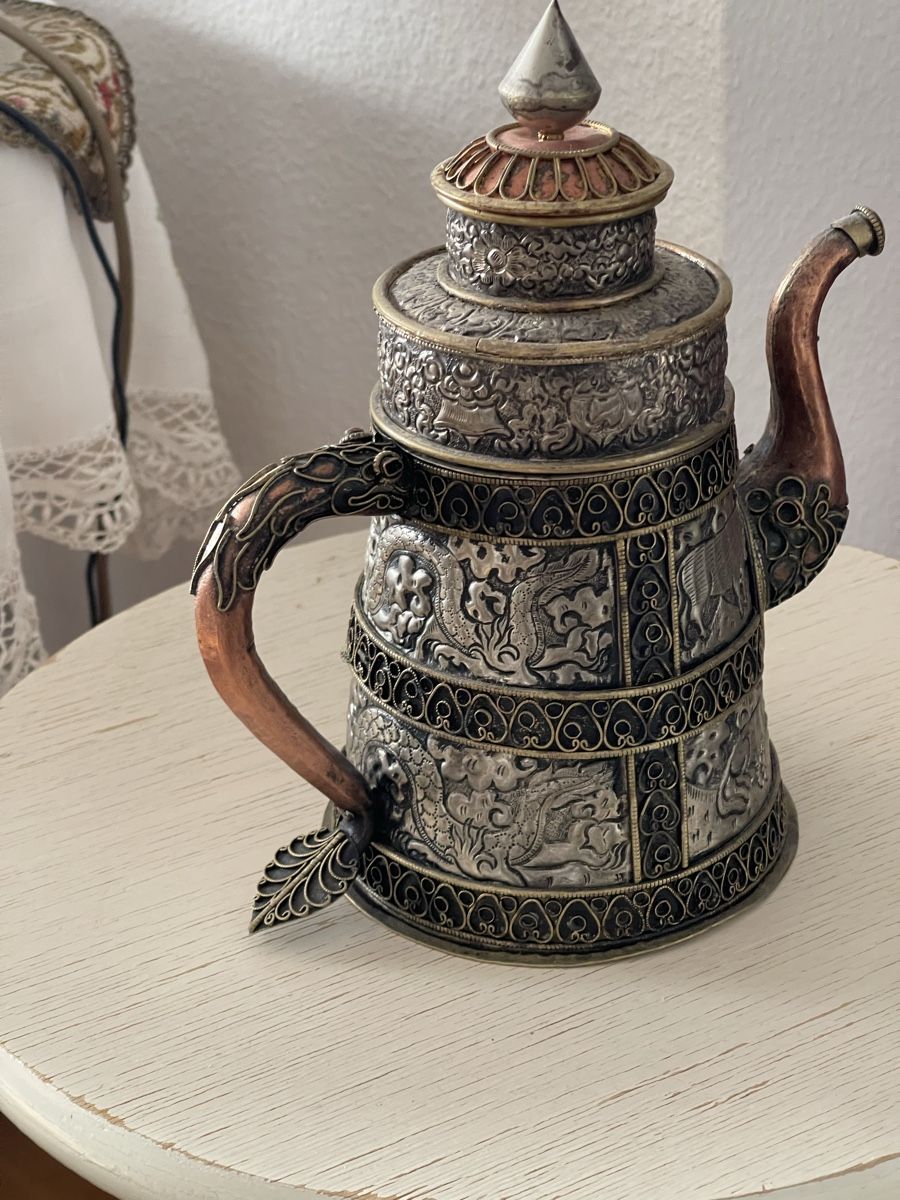 Teiere: Traditionelle tibetische Teekanne – Usato da Bern venduto da TamSham