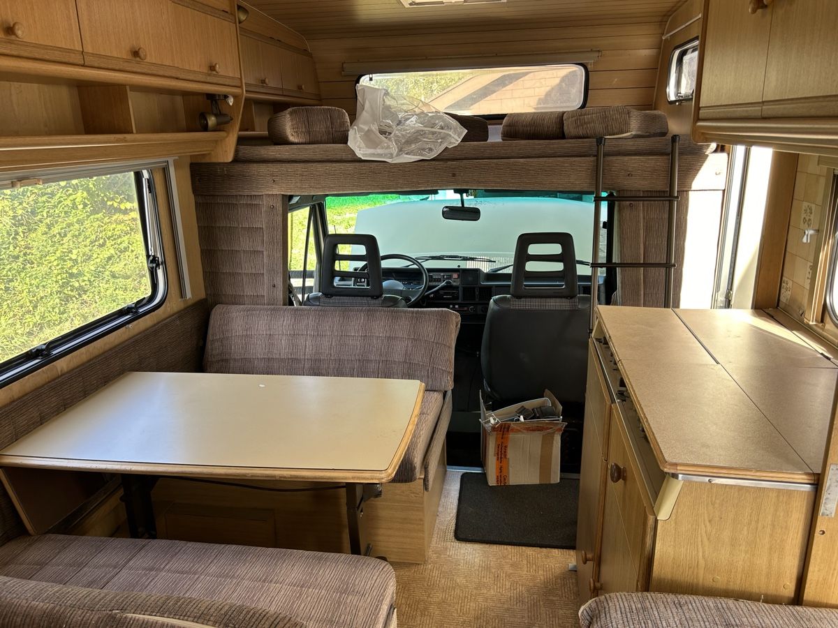 Fiat Veicoli da campeggio: Fiat Ducato Wohnmobil/Camper – Usato da Dürrenäsch venduto da MaKe3 7
