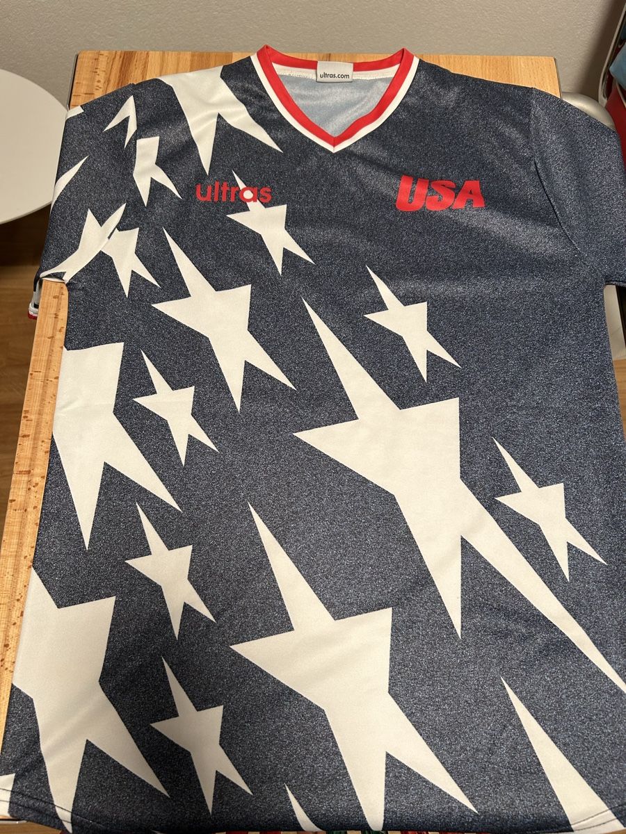 Maillots de corps & Pantalons: USA World Cup 94 Shirt – D'occasion à Schliern b. Köniz par Trebesch