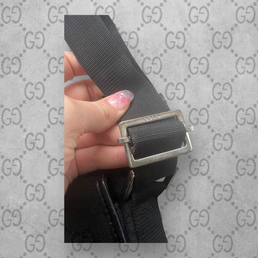 Gucci Taschen: black GUCCI monogram bag – Gebraucht aus Luzern von aramayashop 6
