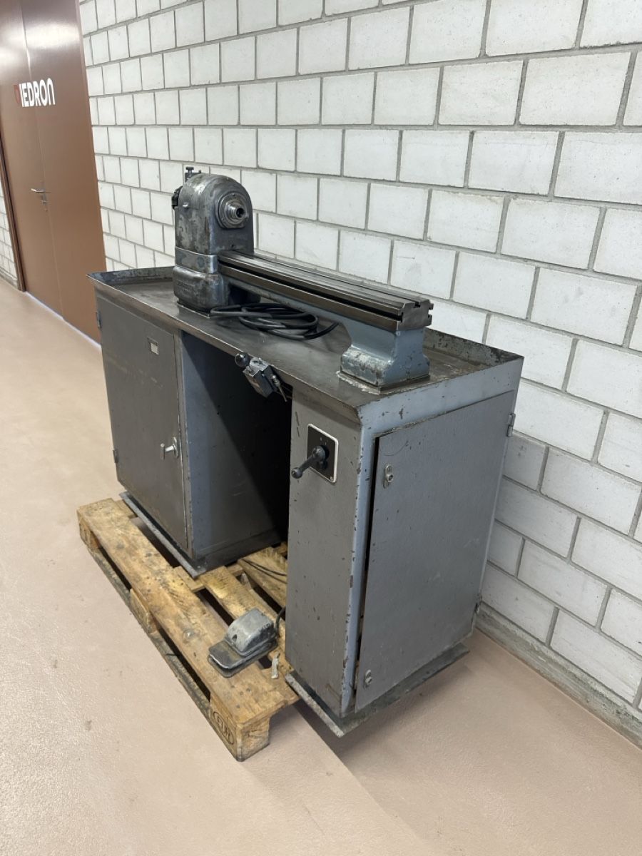 Schaublin Tutte le macchine: Schaublin 102 tour avec banc, machine-outil précise! – Usato da Aarberg venduto da SNMachines 1