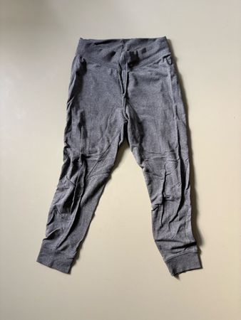 Pantalon de jogging H&M Basics gris, taille M, parfait!