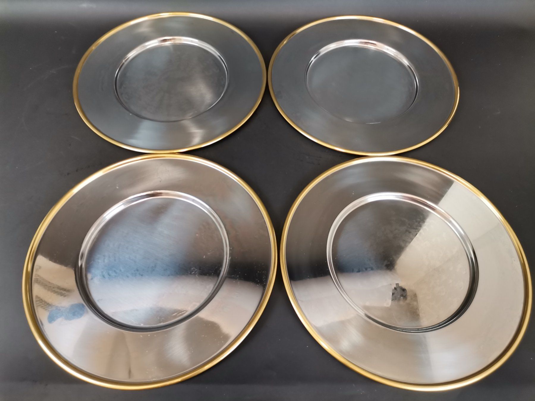 Piatti: MORINOX 8 Platzteller mit Goldrand + 8 Spitzendeko – Usato da Schaffhausen venduto da Restwert_SH 4