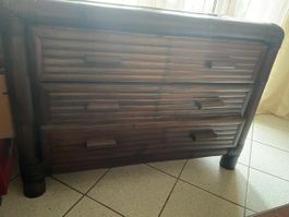 Commode en rotin et bambou