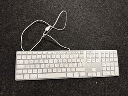 Apple Tastatur weiss Lieferung gratis