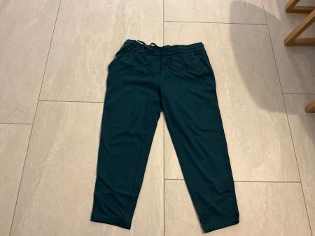 Bequeme Stoffhose Gr. XL Dunkelgrün - Top Zustand! cecil