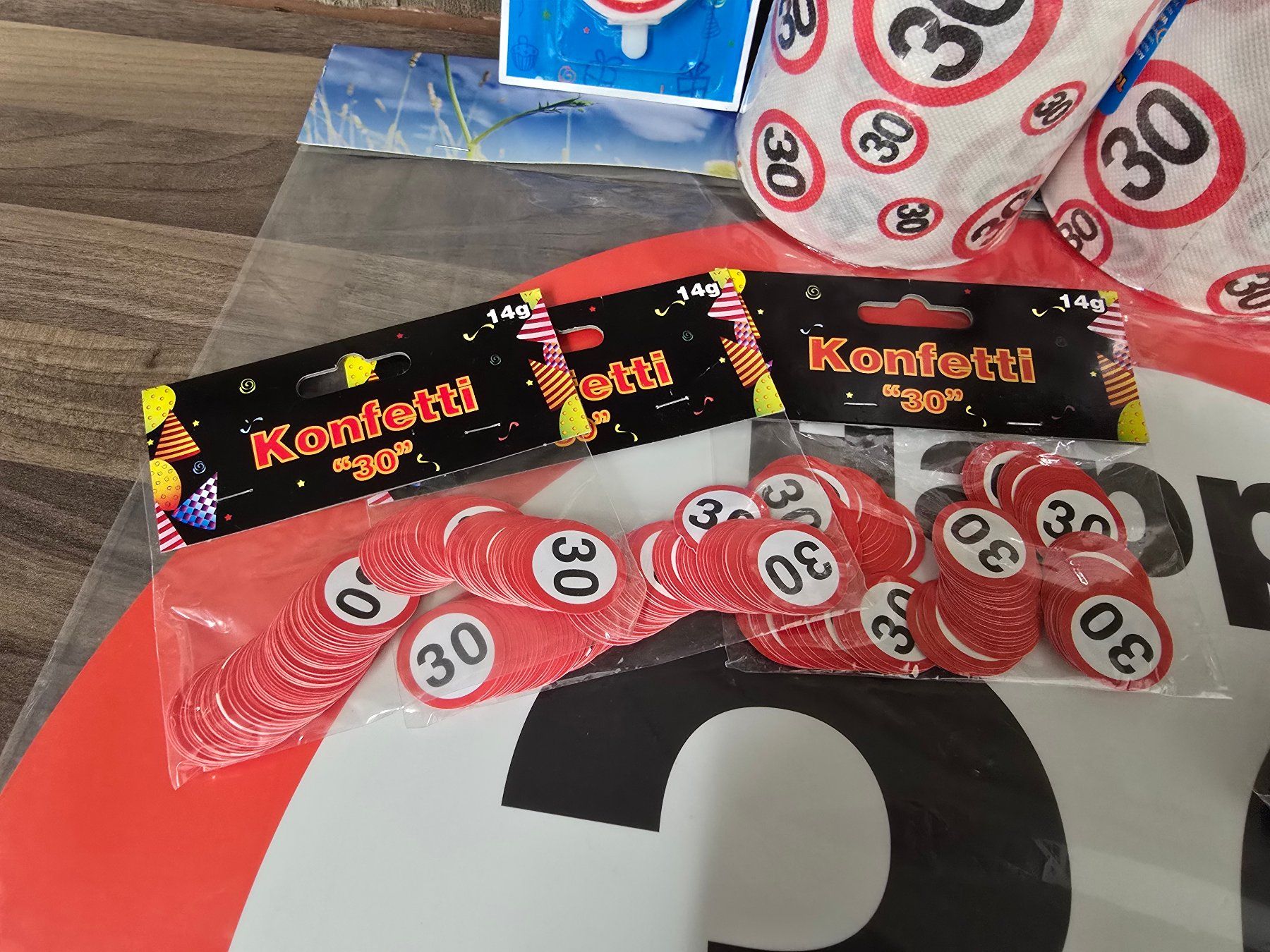 Tutte le decorazioni: Geburtstagsset zum 30. Geburtstag – Nuovo e nell'imballaggio originale da Knutwil venduto da Geschenksatelier 3