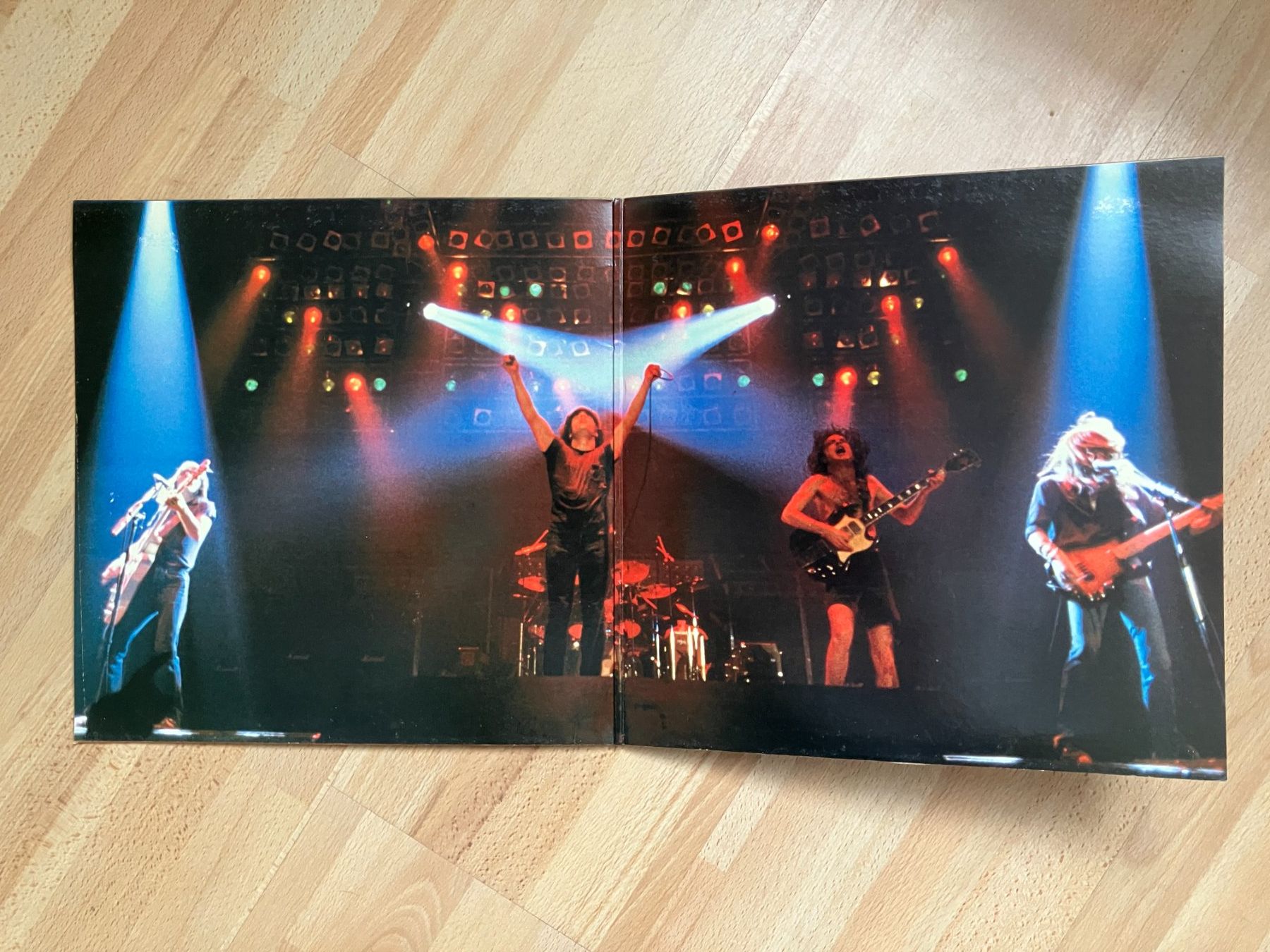 Vinyles: AC/DC – D'occasion à Aarwangen par Jukebox3 3