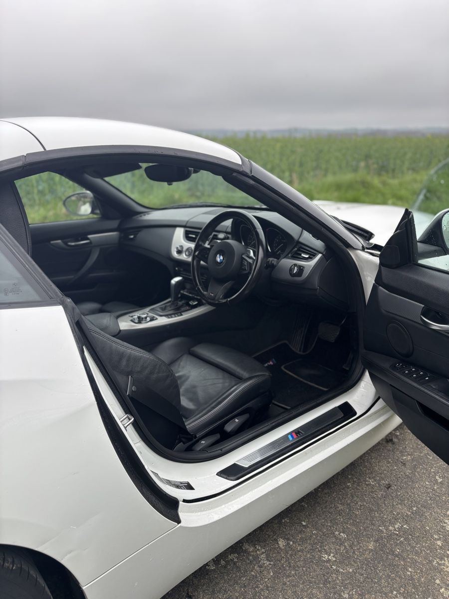 BMW Automobili: BMW Z4 s23i cabriolet blanc - RHD – Usato da Renens VD venduto da seb_sv2c 2