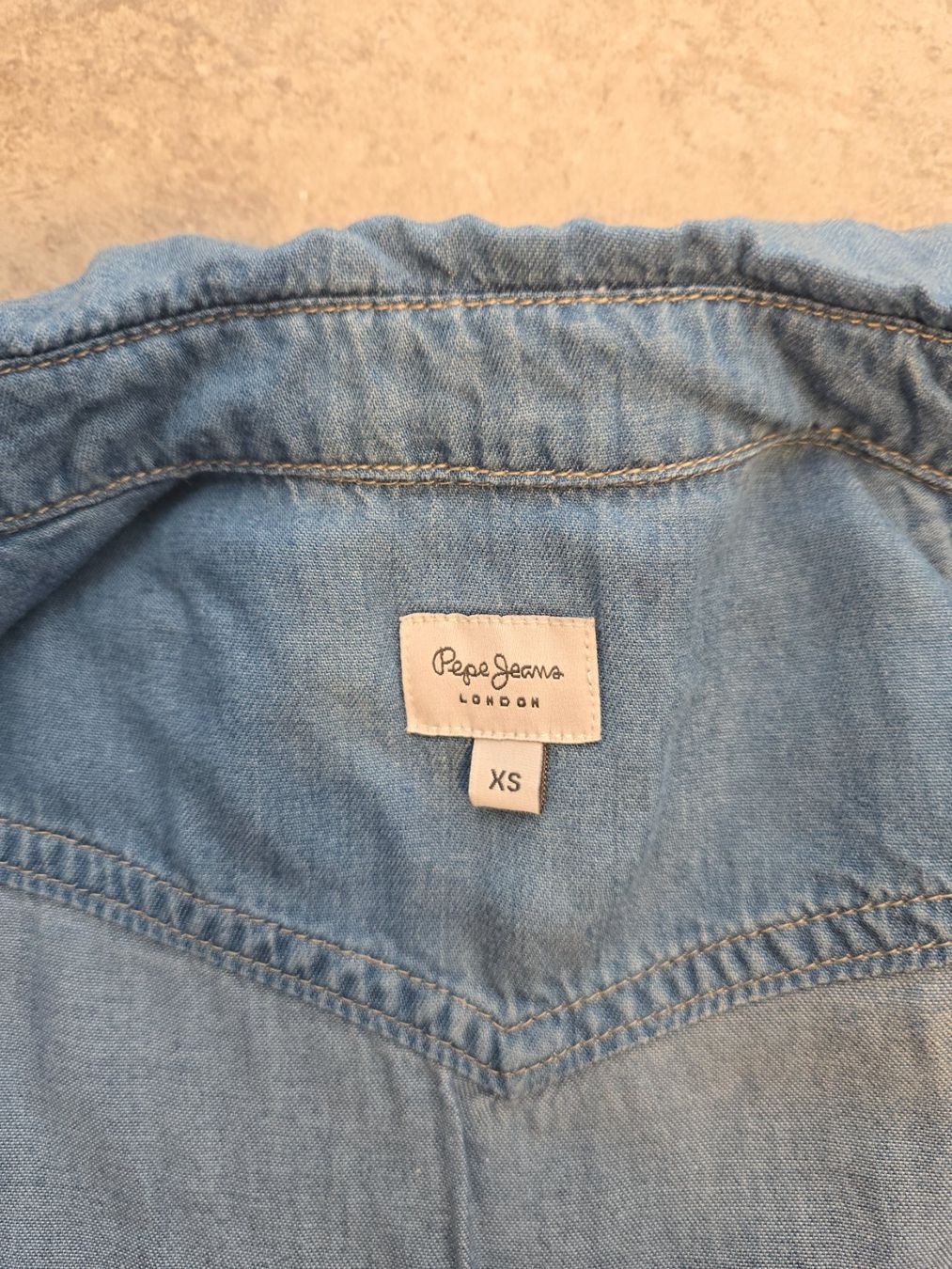 Pepe Jeans T-shirt: Damen T-Shirt Pepe Jeans – Usato da Heerbrugg venduto da Lulu022020 2