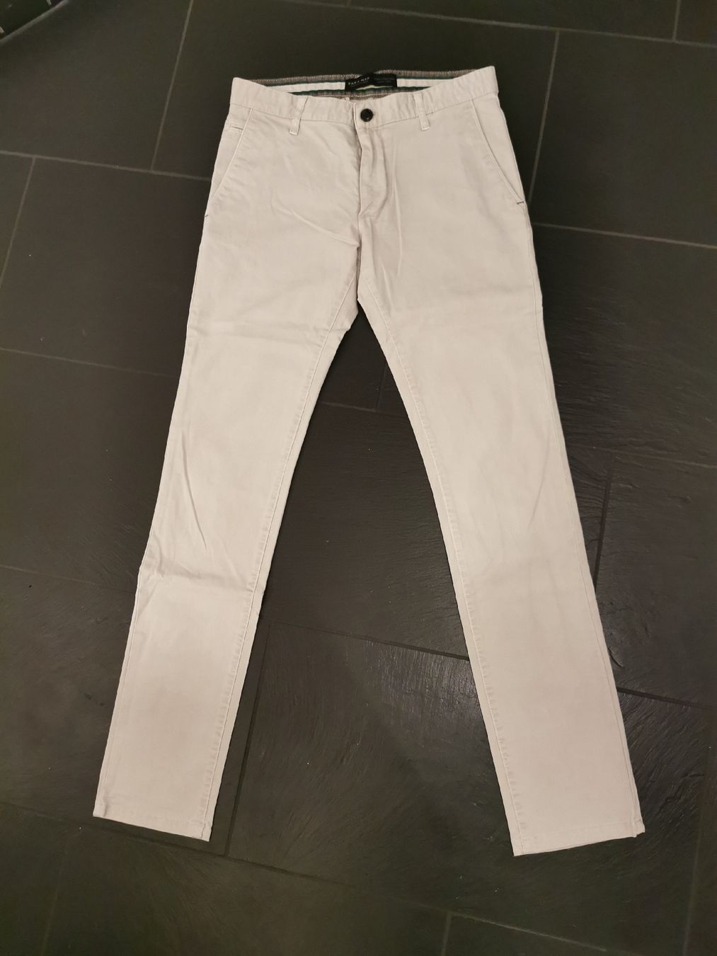Zara Pantaloni: Hose ZARA MAN – Usato da Stettfurt venduto da gutzli_al