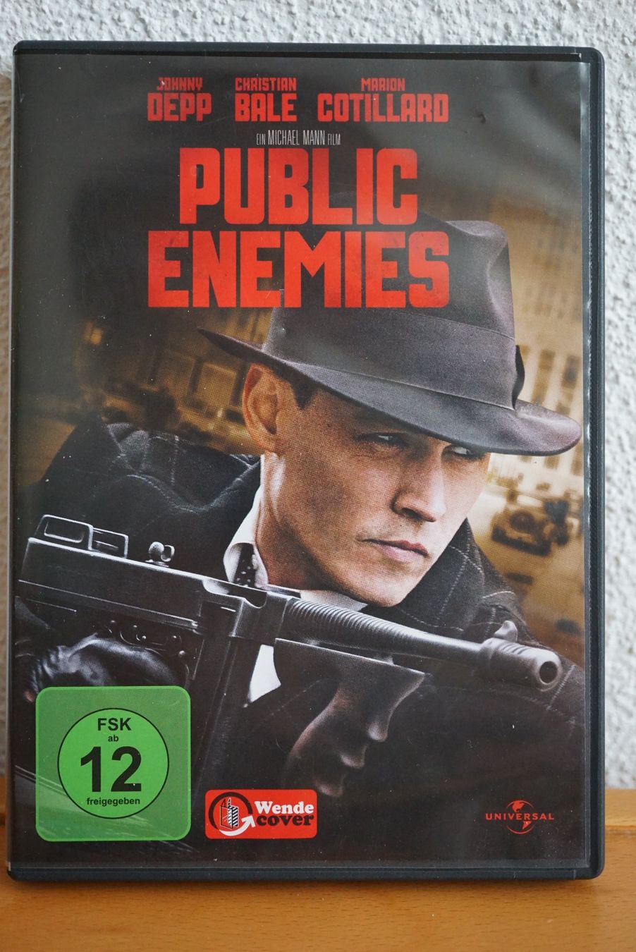 Tutti i DVDs: Public Enemies von Michael Mann – Usato da Hochdorf venduto da Aguadulce