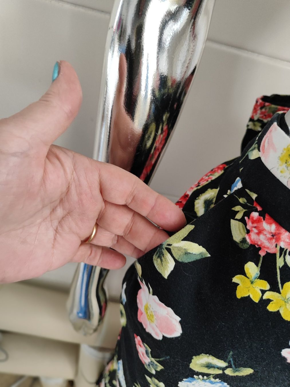 Pantaloni: Sommerhose GR 42 – Usato da Langnau am Albis venduto da Judithsebi 4
