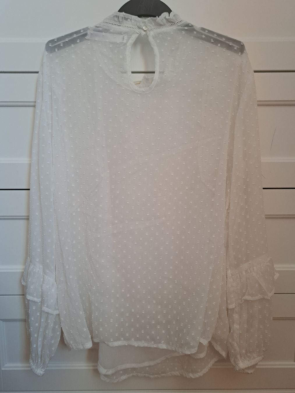Blusen: SFERA Bluse Grösse M Rüschen – Neu (gemäss Beschreibung) aus Zürich von dph_r9t2 1