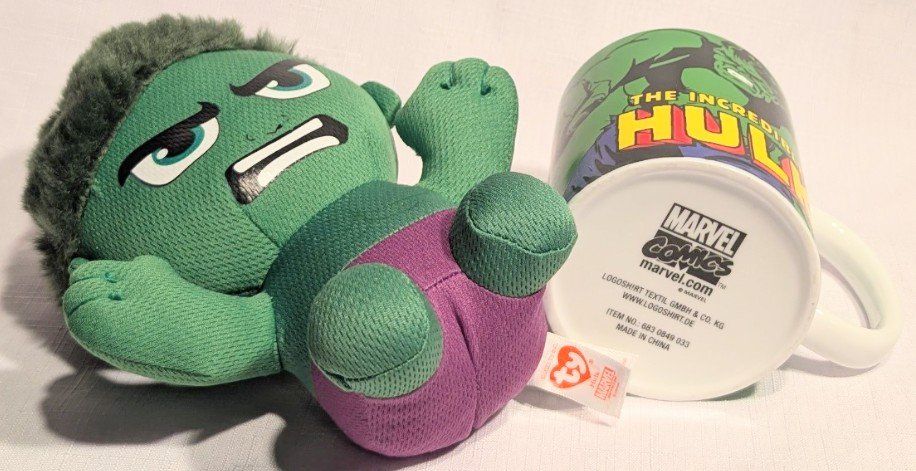 Marvel Giocattoli: HULK Marvel - Plüsch Figur und Tasse – Nuovo (secondo la descrizione) da Wängi venduto da ABIZONE-86 2