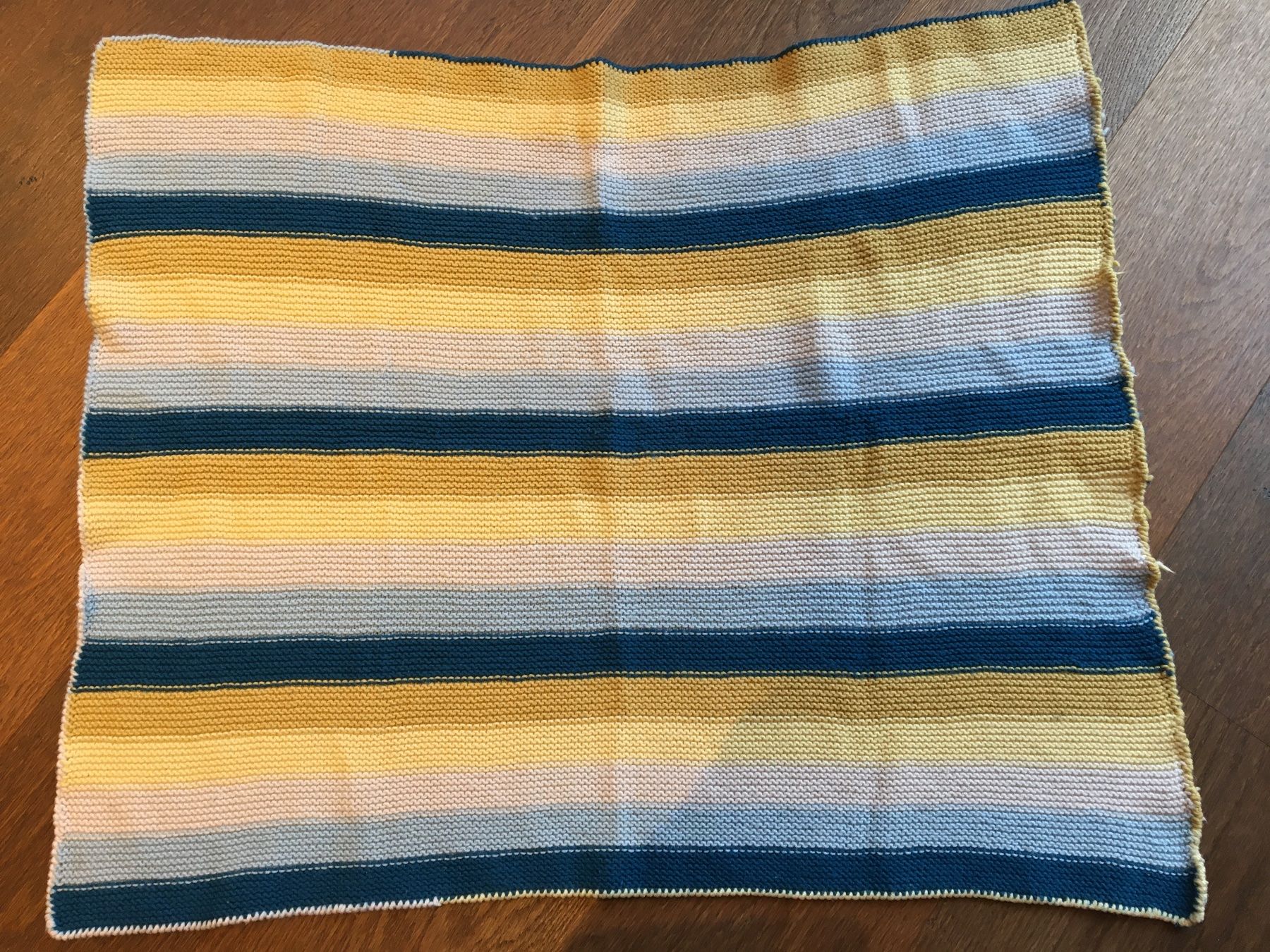 Coperte: Babydecke Handgestrickt – Usato da Unterohringen venduto da eli_j2q2 1
