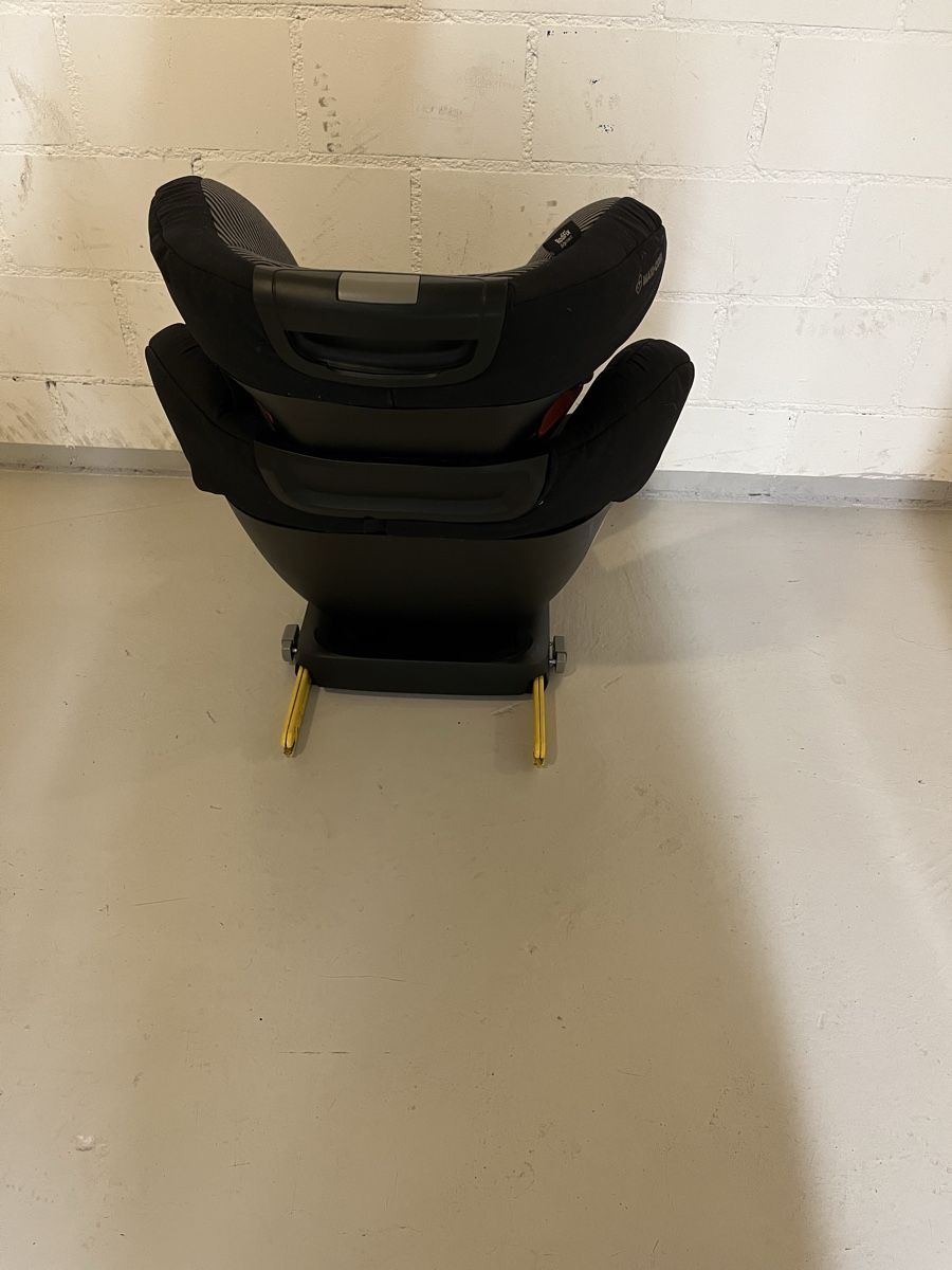Maxi-Cosi Sièges auto: Maxi-Cosi Kindersitz – D'occasion à Bonstetten par nasilu55 2