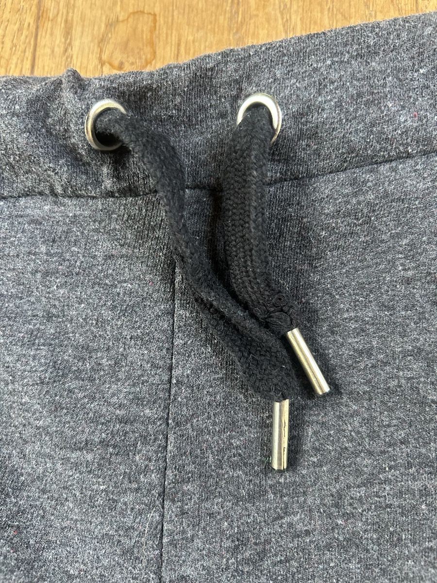 Pantaloni: Shorts Grau Grösse M von der Marke Page one – Usato da Frauenfeld venduto da jae_vs6j 2