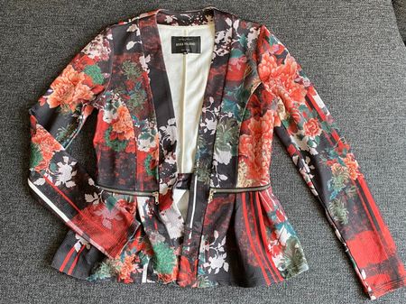 River Island Blümchenjacke, Größe 36