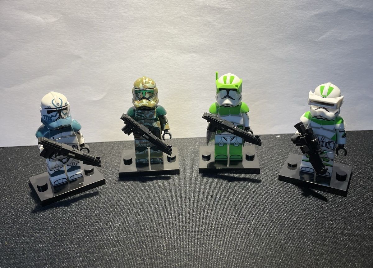 Star Wars Statuette: Star Wars Clone 442nd 41s Wolfpack Trooper Figur Lego-Komp. – Nuovo (secondo la descrizione) da Zufikon venduto da BrickSales