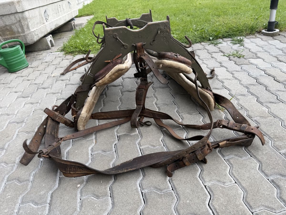 Sattel & Sattelzubehör: Original Schweizer Armee Bastsattel – Gebraucht aus St. Stephan von Tanja46 5