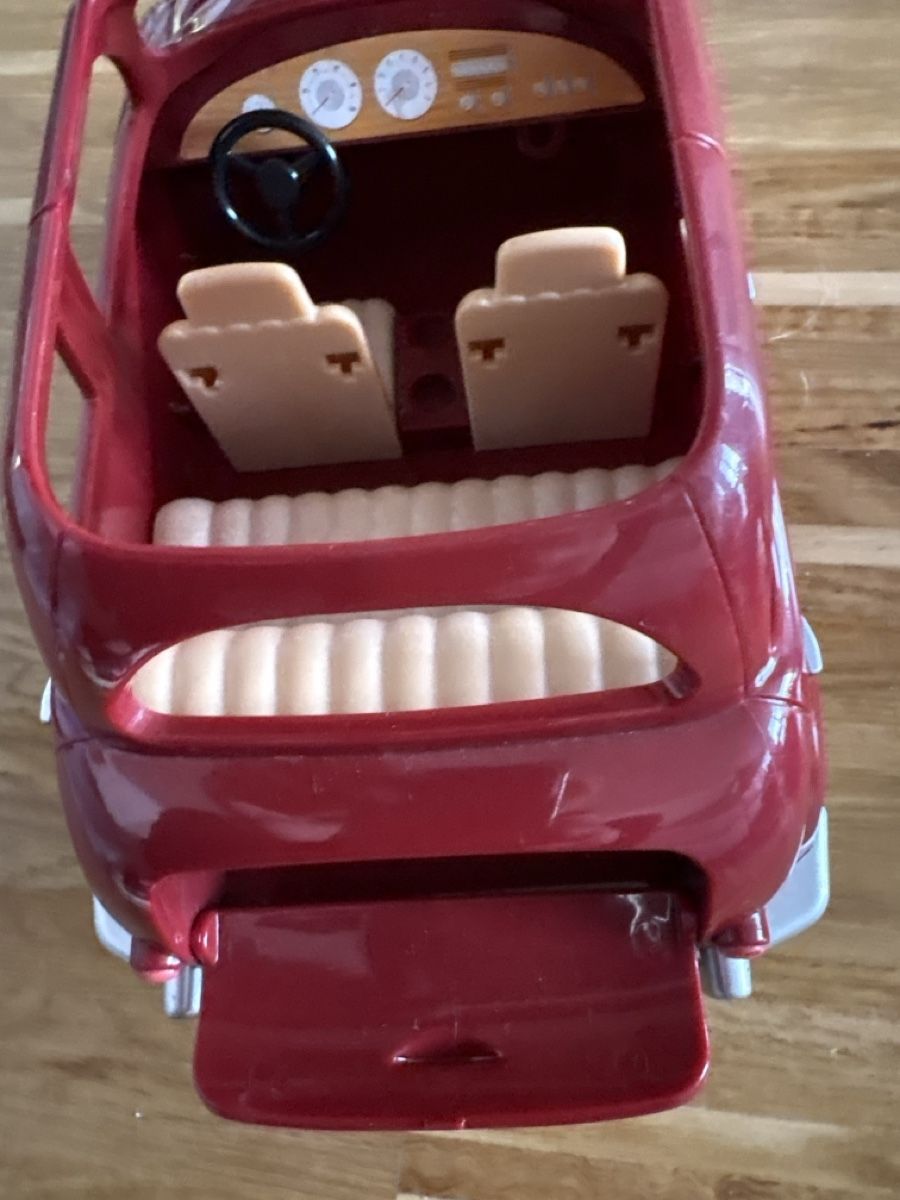 Sylvanian families Jouets: Sylvanian Auto  – D'occasion à Zürich par venusandmars 2